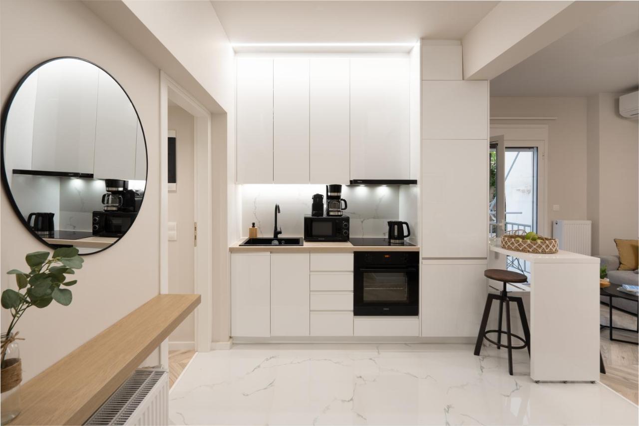 Charming Two Bedrooms Apartment Walk To Acropolis Atene Esterno foto