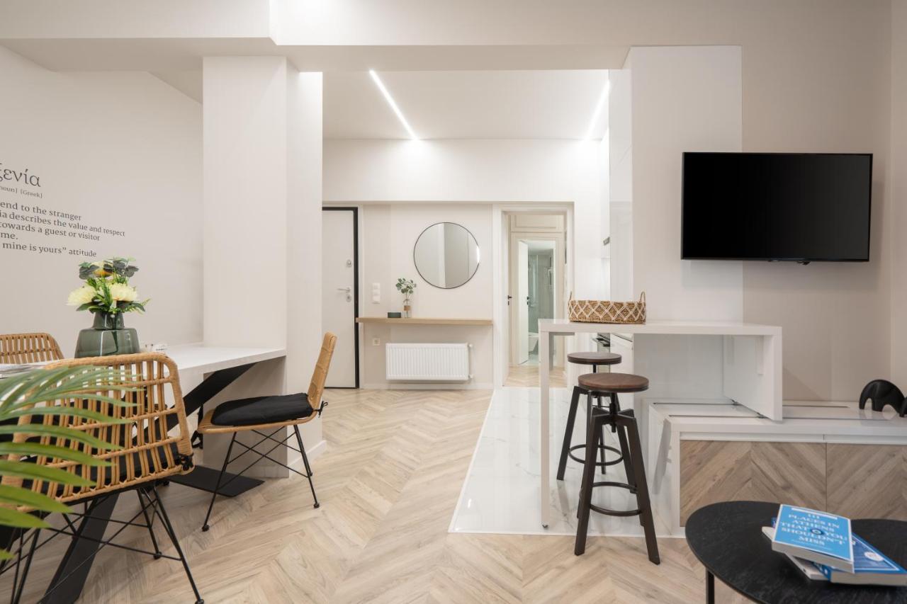 Charming Two Bedrooms Apartment Walk To Acropolis Atene Esterno foto